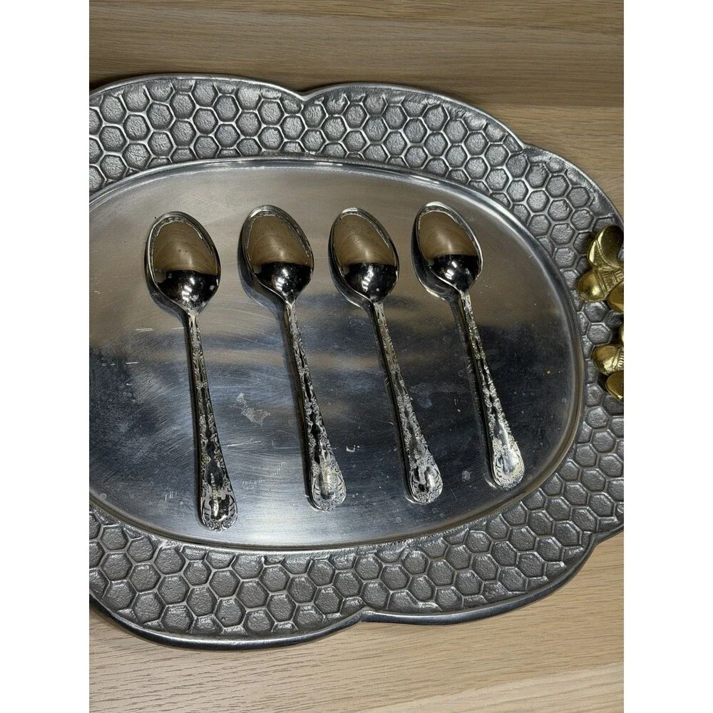 WM Rogers And Son International dessert spoons